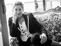 Janette Ewen: “I do mini fashion-stories in my head”